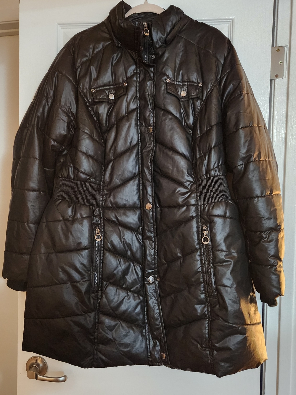 Black Quilted Puffer Coat for Women - Warm Winter Jacket